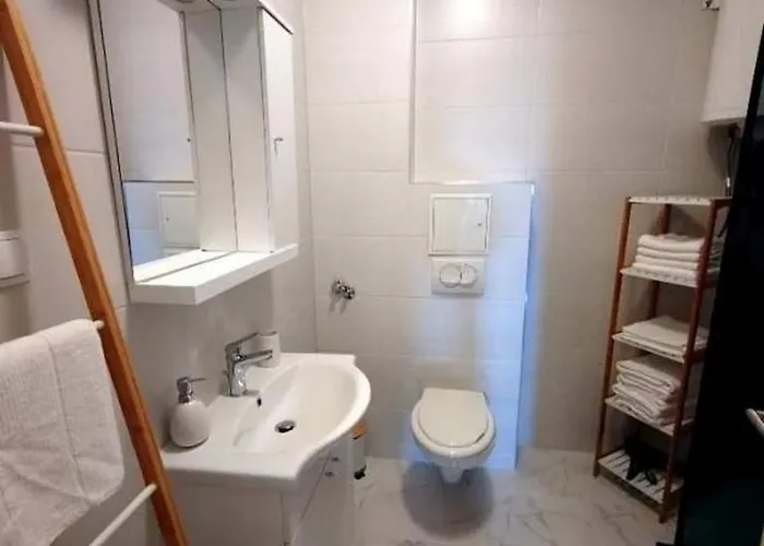 Appartement By The Sea Barbat, Rab - 22251 *