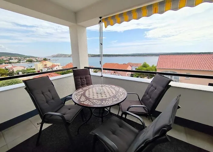 Appartement By The Sea Barbat, Rab - 22251 Rab Town