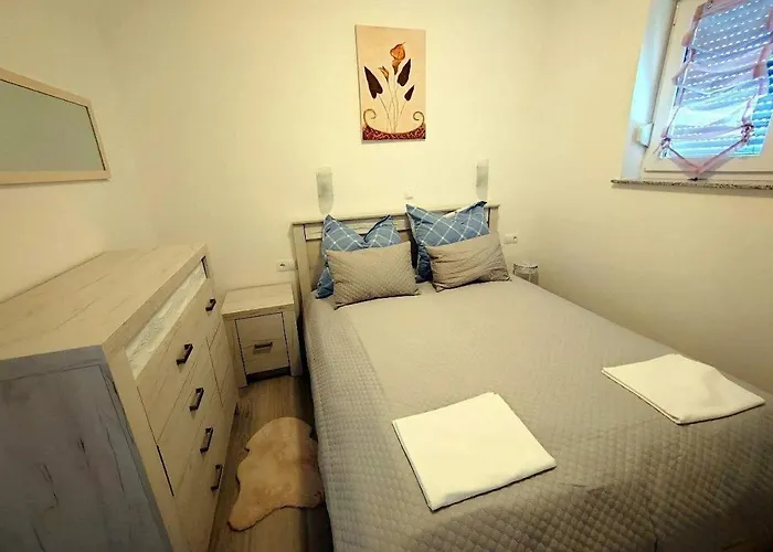 Appartement By The Sea Barbat, Rab - 22251 *